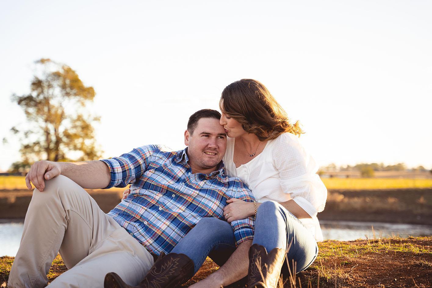 Engagement Photography - couple in field
