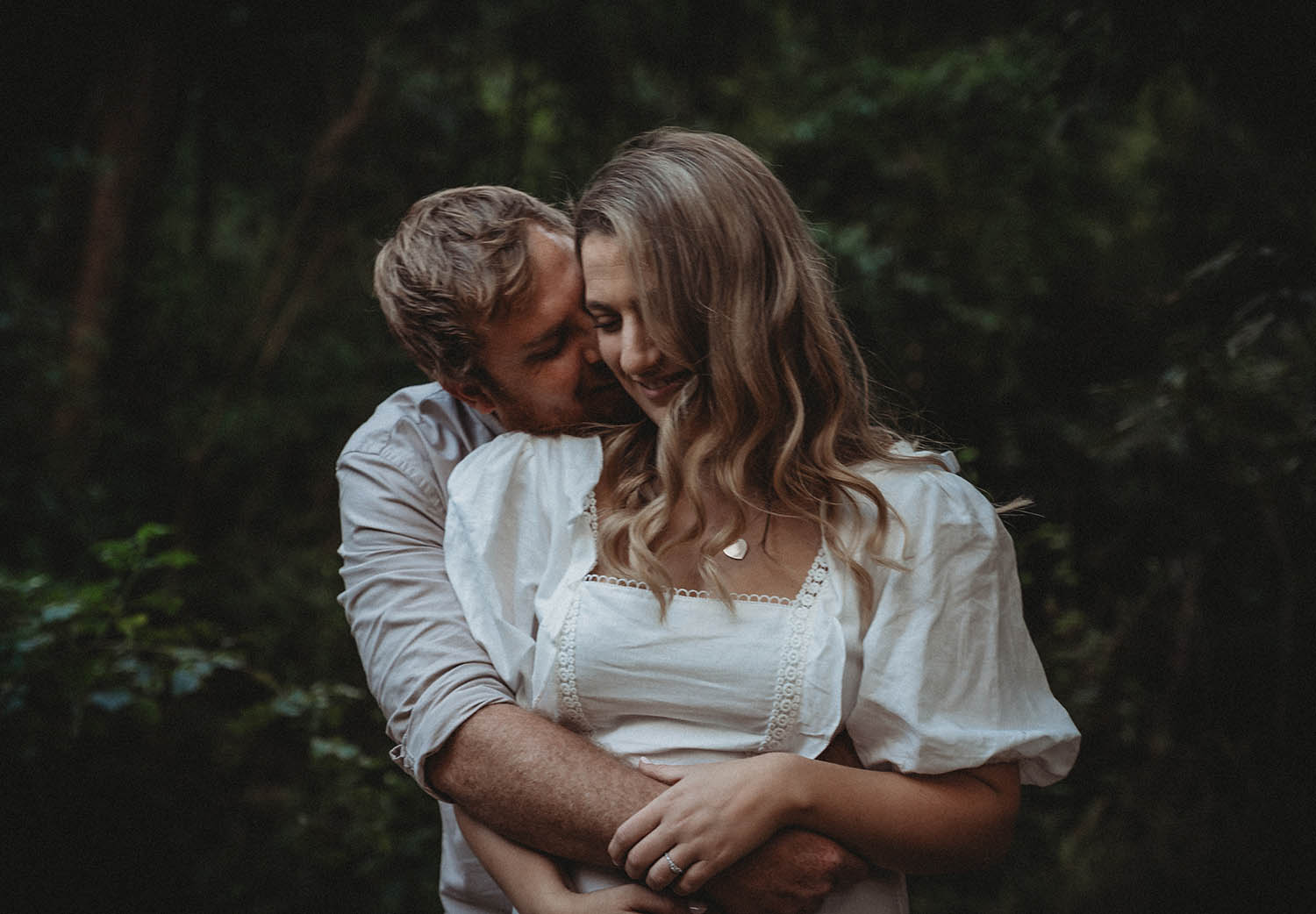 Engagement Photography - Couple embracing