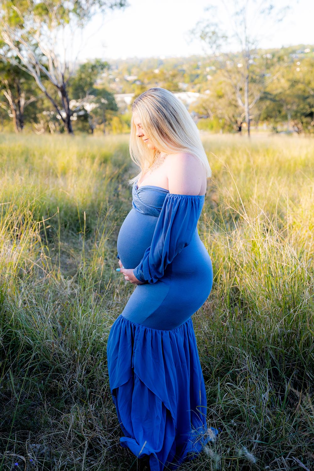 Maternity Photography - Holding Bump