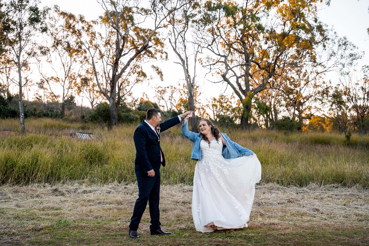 Wedding Photography - Couple dancing