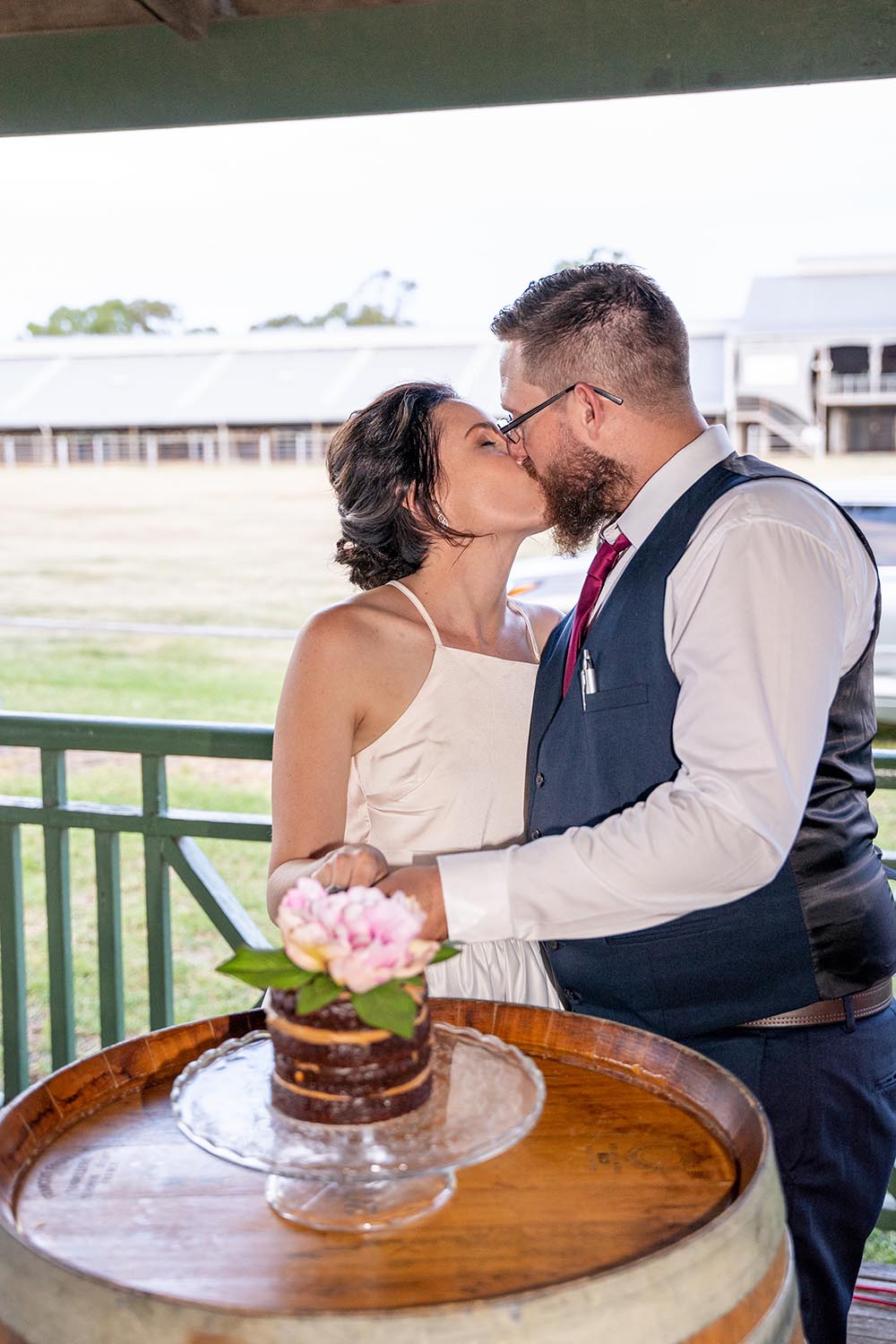 Wedding Photography - cutting the cake