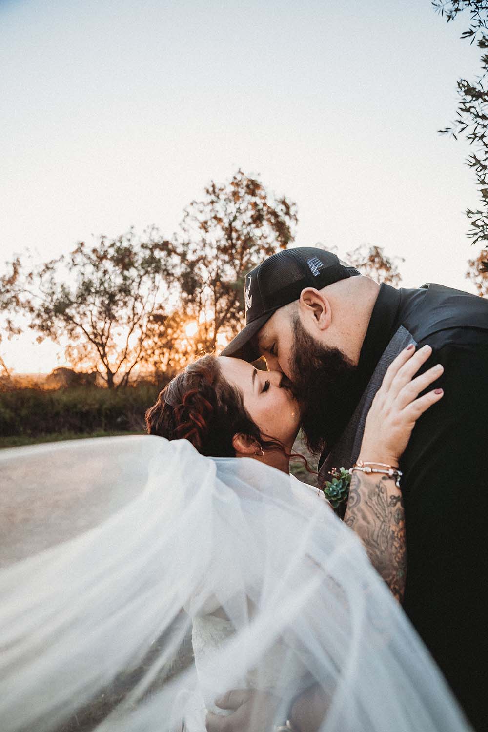 Wedding Photography - sunset kiss
