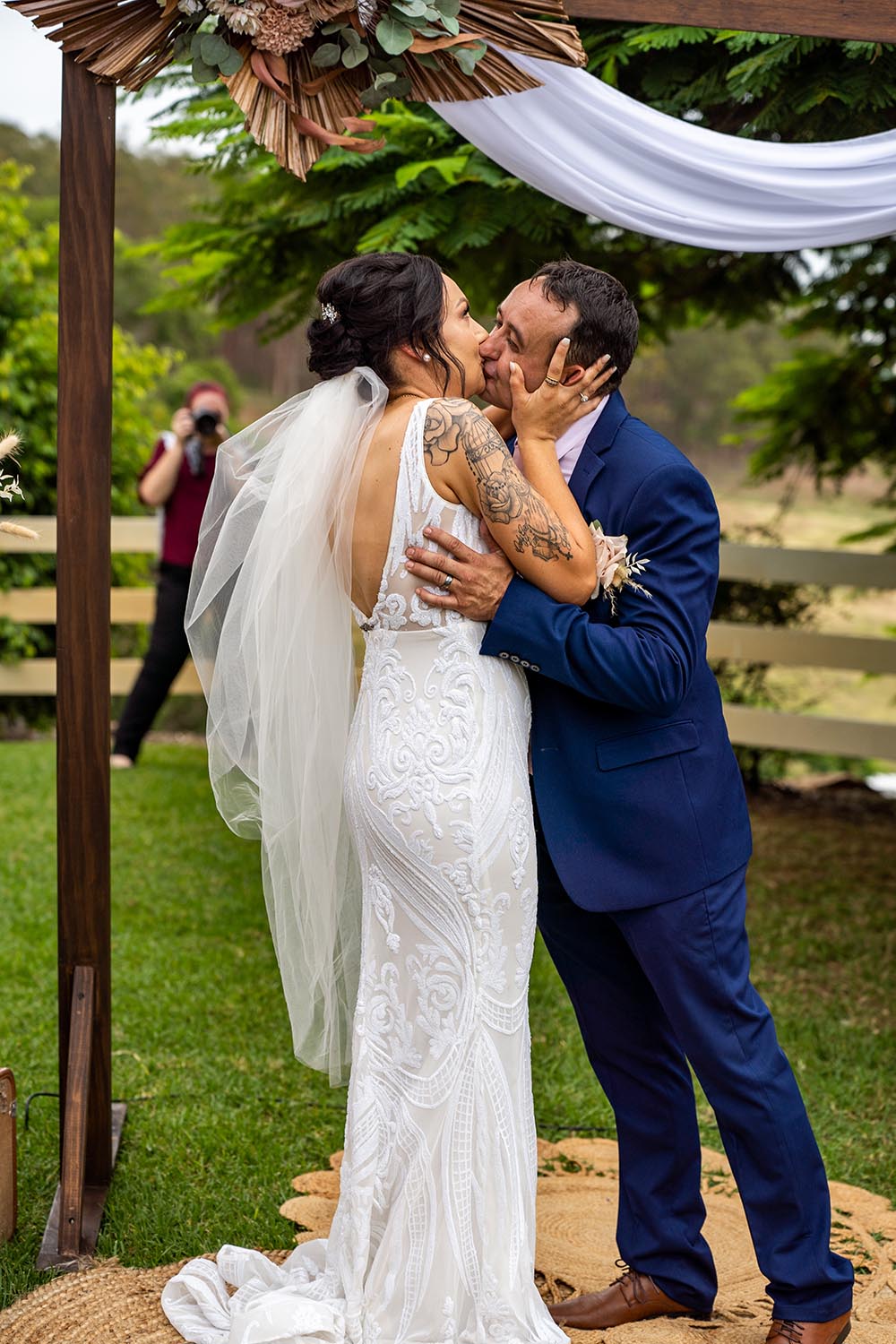 Wedding Photography - Kiss