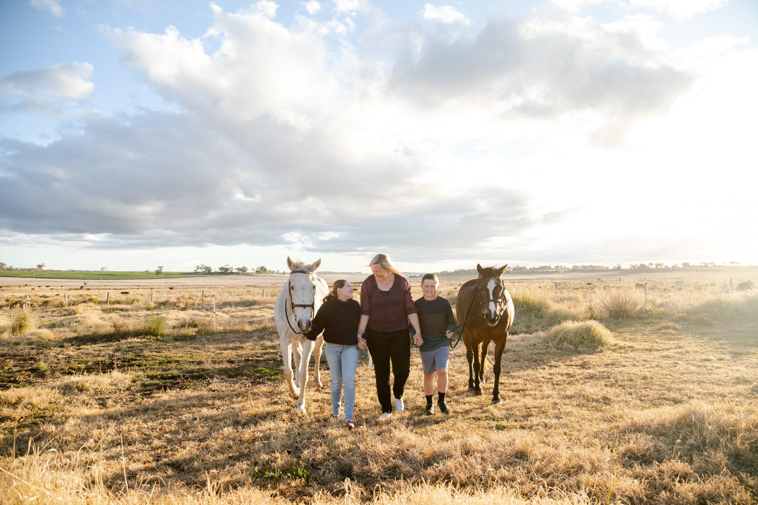Family Photography Toowoomba - with horses