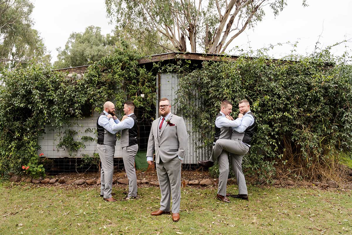 Wedding Photography - funny groomsmen shot