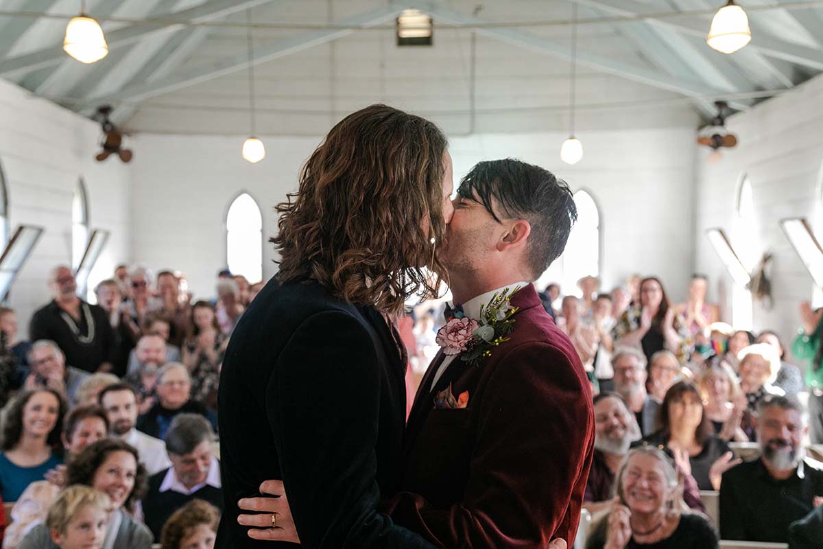 Wedding Photography - first kiss